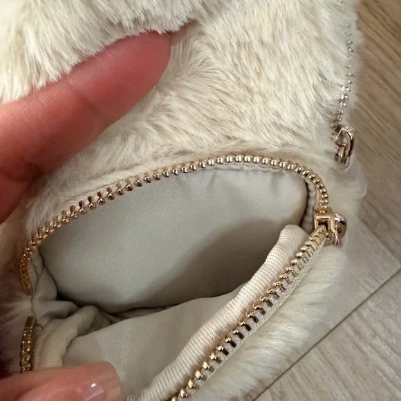 Lululemon Everywhere Nano Backpack
Plush Fleece - Picture 6 of 12